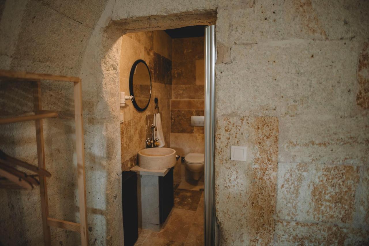 Daphne Cave Hotel Аванос Экстерьер фото