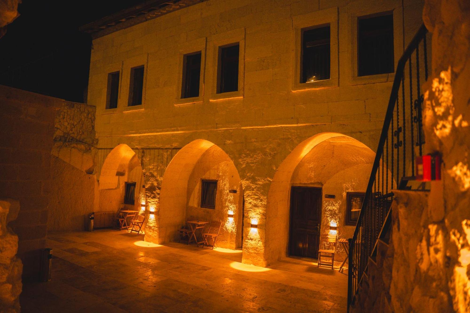 Daphne Cave Hotel Аванос Экстерьер фото