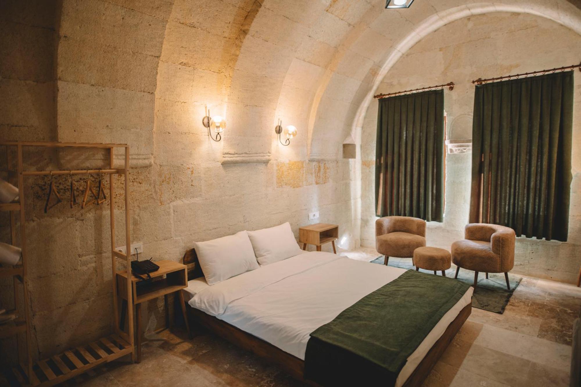 Daphne Cave Hotel Аванос Экстерьер фото